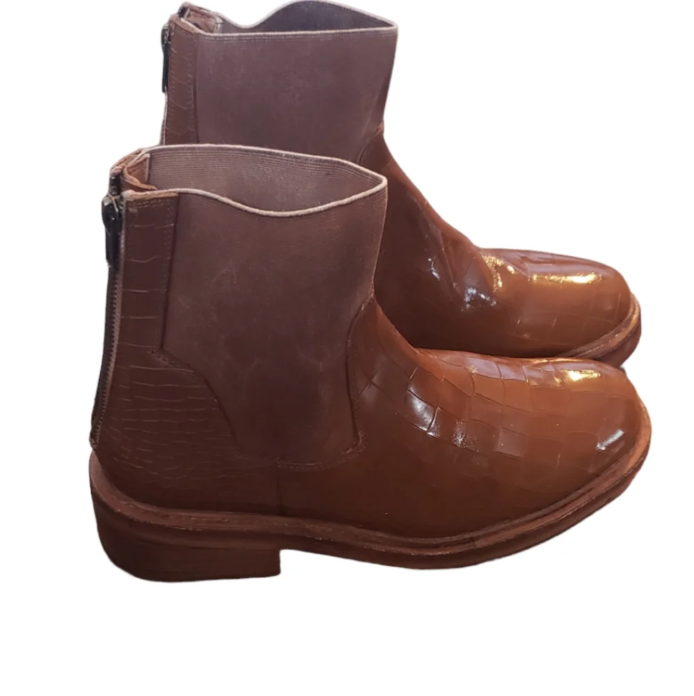 Free People Brown Croc-Embossed Leather Ankle Boots
